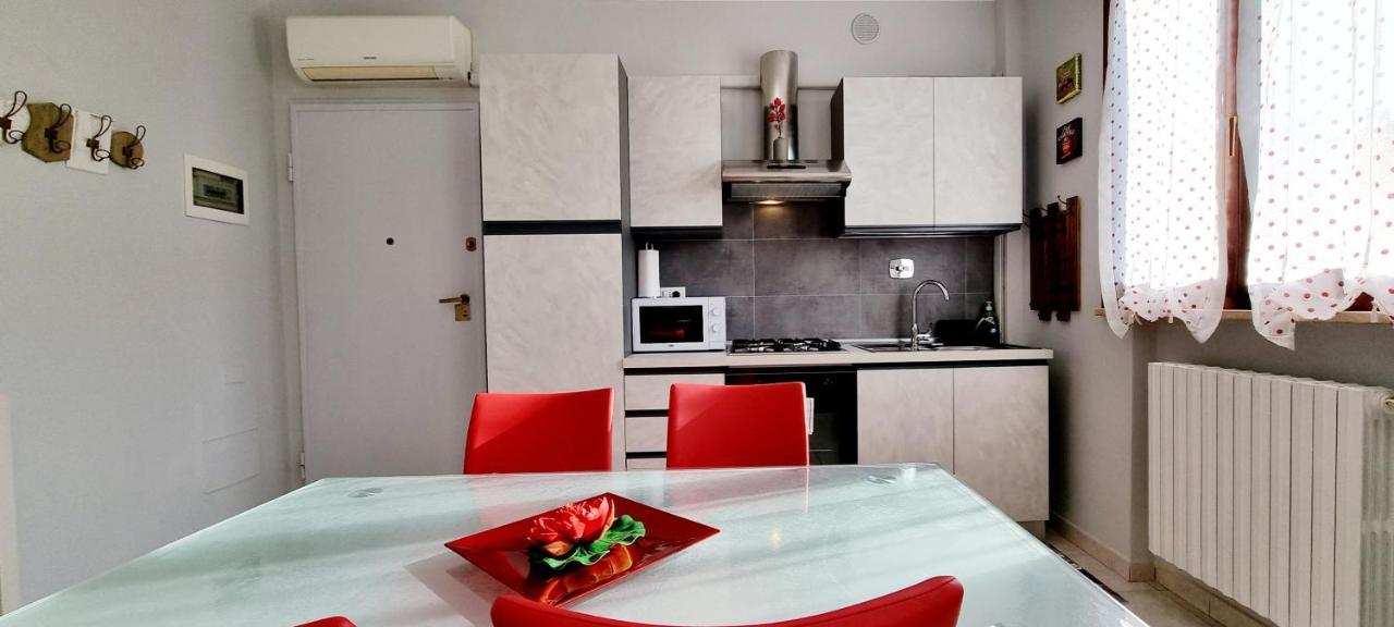 Guest Holiday Bari Ρέτζιο Εμίλια Εξωτερικό φωτογραφία