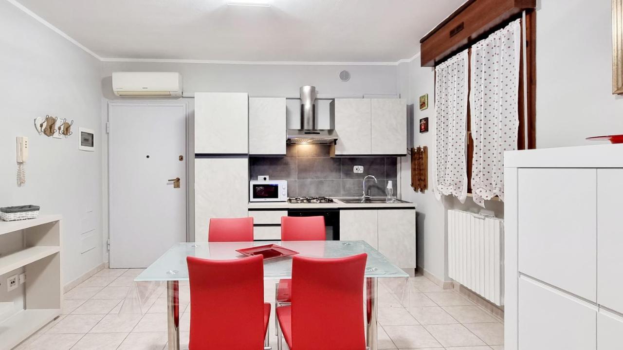 Guest Holiday Bari Ρέτζιο Εμίλια Εξωτερικό φωτογραφία